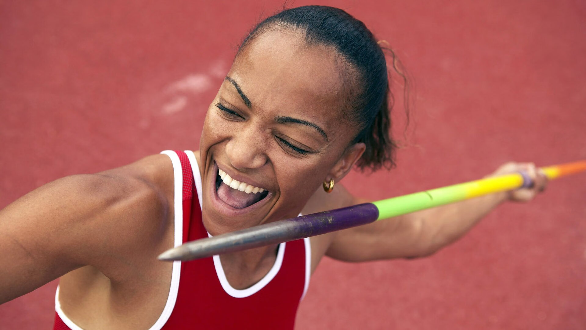 国足队长领导力与场上执行力关系分析，国足队长是