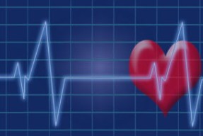 中国米兰官方-英超球员比赛后心率恢复曲线被用于训练调整，英超球员场均跑动